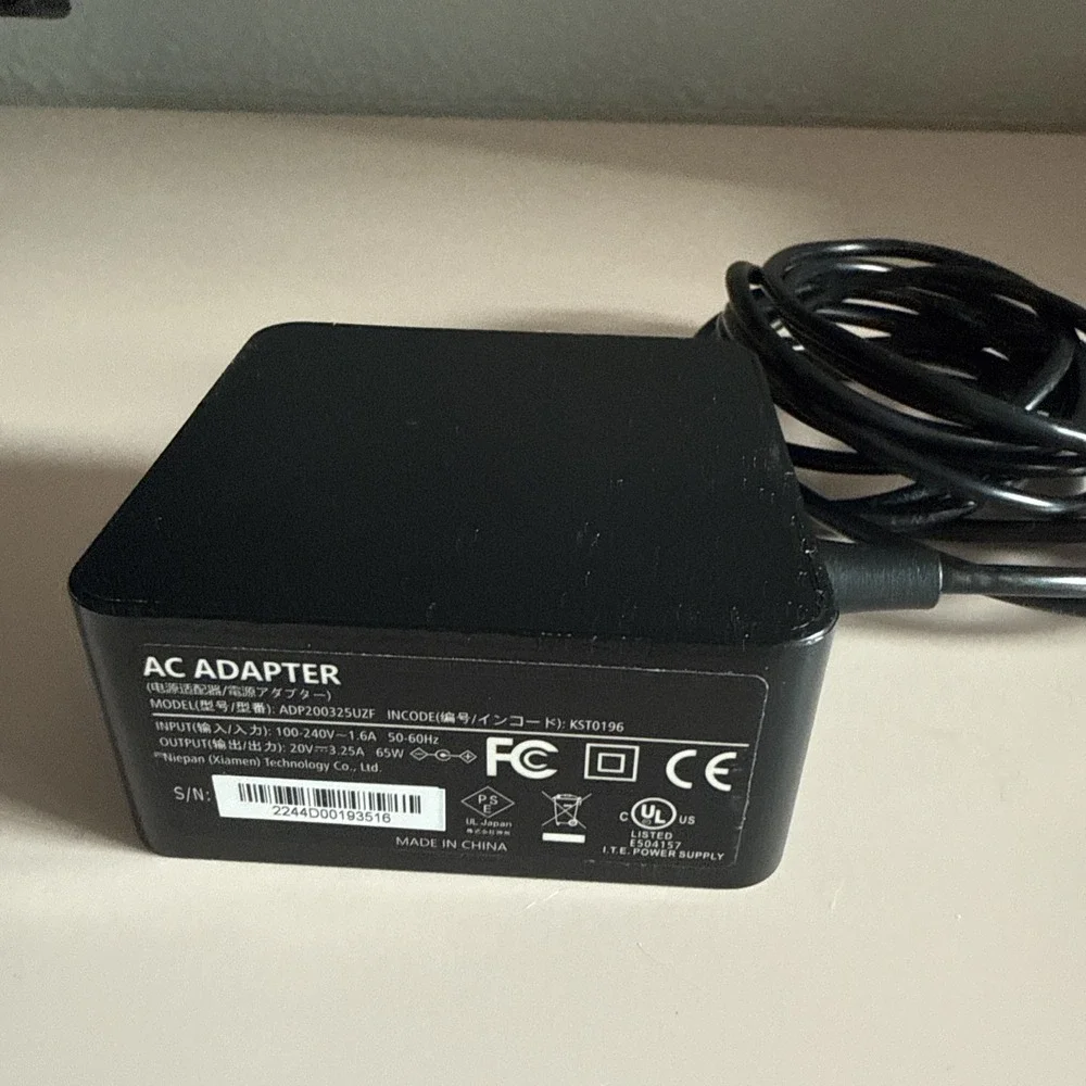 Genuine Lenovo IdeaPad AC Power Adapter 330S-15ARR 20V 3.25A 65W ADP200325UZF